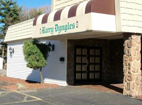 A Truly Outstanding Steakhouse, Pub, And BBQ Joint, Barry Dyngles Belongs On Your Ohio Restaurant Bucket List