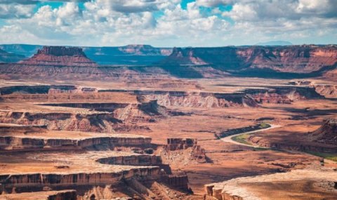 Take A Short Stroll To The Green River Overlook In Utah, Where You'll See A Vast, Awe-Inspiring Landscape