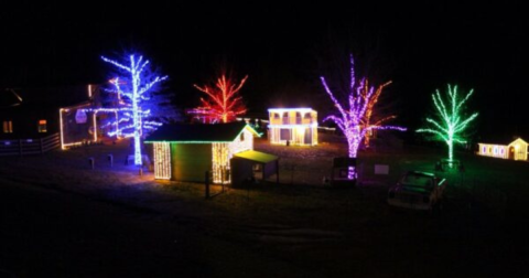 There's No Better Place To Share In The Joy Of Christmas In Mississippi Than Lazy Acres Farm 