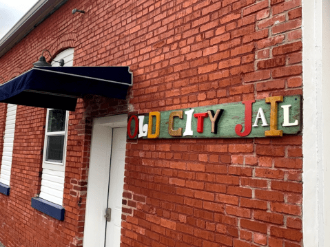 Stay In The Old Neodesha Jail Turned Into A Cozy Airbnb In Kansas