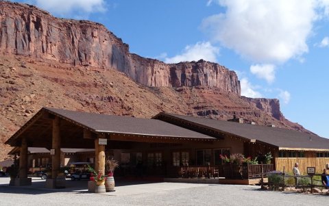 Dine Under Massive Red-Rock Cliffs At Cowboy Grill In Utah