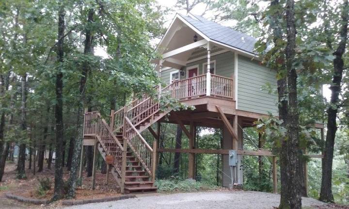 Anastasia Enchanted Treehouse Arkansas