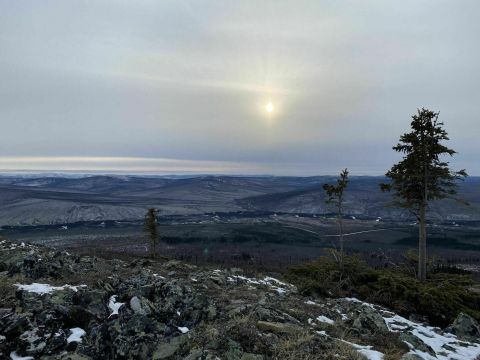 Take In The Expansive Alaskan Tundra Views On The Table Top Mountain Trail