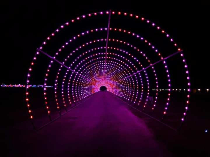 drive-thru Christmas lights in Texas