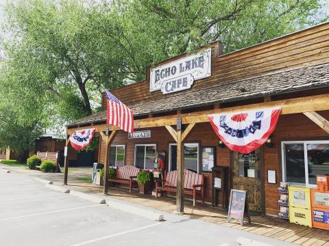 Visit Echo Lake Cafe, The Small Town Diner in Montana That's Been Around Since the 1960s