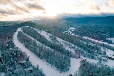 Spend The Perfect Winter Weekend Skiing And Snow Tubing At Bryce Resort In Virginia's Shenandoah Valley