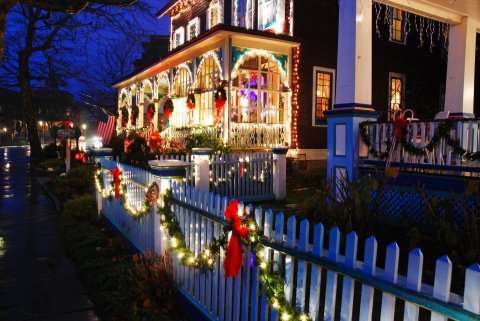 The Twinkliest Town In West Virginia, Harpers Ferry Will Make Your Holiday Season Merry And Bright