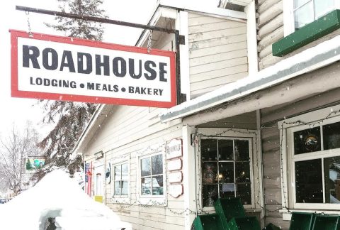 Make Your Winter Magical By Staying In Downtown Talkeetna In This Historic Alaskan Roadhouse