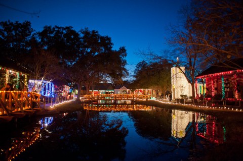 Walk Through An Enchanting Village At The Acadian Village In Louisiana