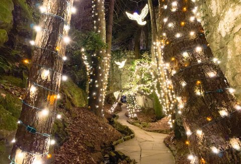 Dazzling Lights And Epic Views At Rock City's Enchanted Garden Of Lights In Tennessee Will Leave You Speechless