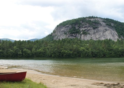 The Hike To New Hampshire's Pretty Little Echo Lake Is Short And Sweet