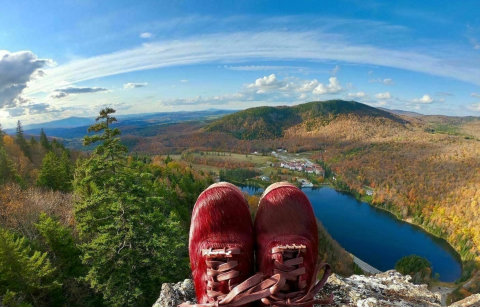 The Magnificent Table Rock Trail In New Hampshire That Will Lead You To A Beloved Overlook