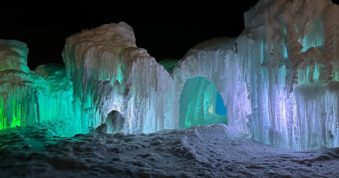 The Award-Winning Frozen Attraction, Ice Castles Is Returning To Wisconsin For Winter    