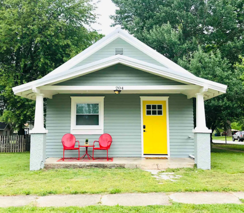 Ride Route 66 To A Tiny Home Called The Yellow Door Inn In Small Town Kansas