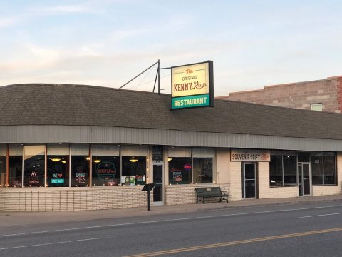 The Food At Kenny Ray's In Utah Is Tasty, But Save Room For The Homemade Pie