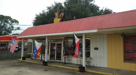 Brunch At The Rusted Rooster In Louisiana Is A Clucking Good Time