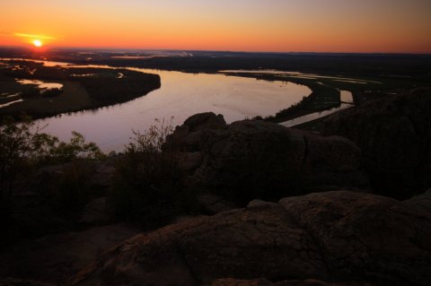 The Sunrises At This State Park In Arkansas Are Worth Waking Up Early For