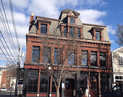 Enjoy An Old-Fashioned Saloon Experience at Judge Roy Bean In Rhode Island