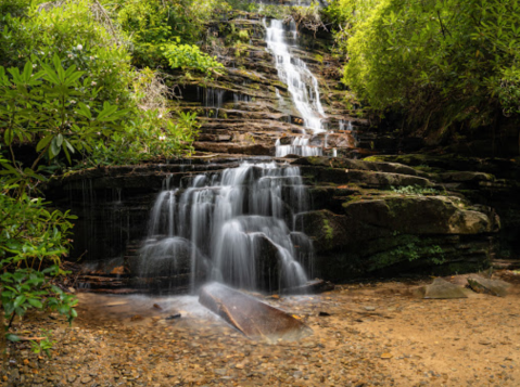 The Angel Falls Trail In Georgia Is A 2-Mile Out-And-Back With A Waterfall Finish