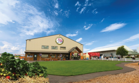 The One-Of-A-Kind Willamette Valley Pie Company Farm Store In Oregon Serves Up Fresh Homemade Pie To Die For