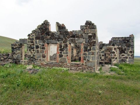 Visit These Fascinating Ghost Town Ruins In Idaho For An Adventure Into The Past