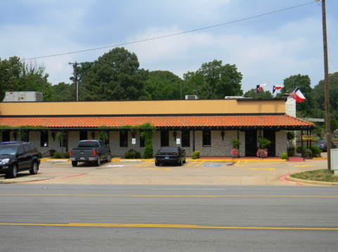 The Best Mexican Food Meal Of Your Life Awaits At Little Mexico In Small-Town Texas