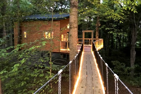 Among The Trees Lodging In Ohio Is The Treehouse Getaway Adults Will Love