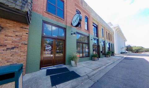 There’s A Cookie Dough And Candy Bar In Mississippi And It’s Just As Heavenly As It Sounds