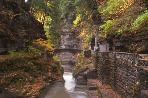 The Gorgeous 4.3-Mile Hike In New York's Robert H. Treman State Park That Will Lead You Past Multiple Waterfalls