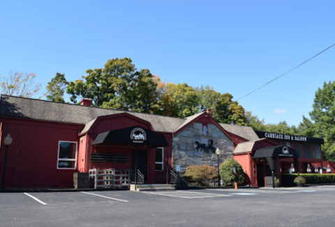 There’s A Restaurant In This 261-Year-Old Stagecoach Stop In Rhode Island And You’ll Want To Visit