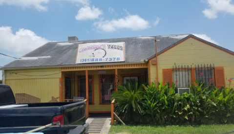 Home Of The 4-Pound Taco, Chacho's Tacos In Texas Shouldn't Be Passed Up