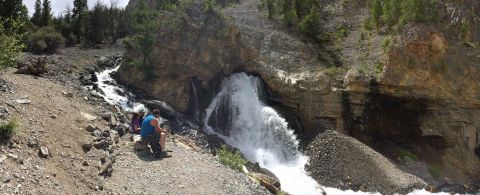 The Lower Cedar Creek Falls Trail In Idaho Is A 3-Mile Out-And-Back Hike With A Waterfall Finish