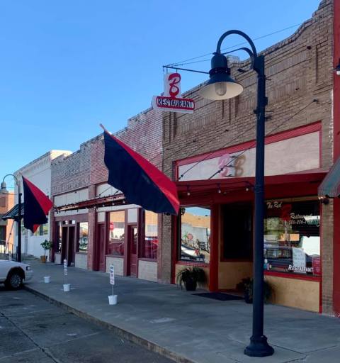 The Best Chicken Fried Steak In Oklahoma Can Be Found At The Red B Restaurant