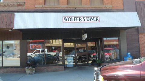 Revisit The Glory Days At This 50s-Themed Restaurant In Montana