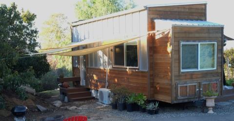 Wake Up And Watch The Sunrise From This Tiny House Cottage In The Southern California Countryside