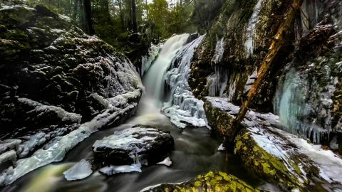 The Campbell Falls Trail In Connecticut Is A 1.4-Mile Out-And-Back Hike With A Waterfall Finish