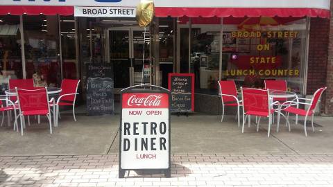 Take A Step Back In Time At Broad Street On State, A Retro Diner In Tennessee