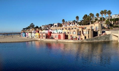 Have Yourself A Mediterranean-Style Getaway Here In Northern California At Capitola Venetian Hotel