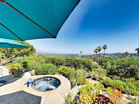 Soak In A Hot Tub Surrounded By Natural Beauty At These 5 Cabins In Southern California