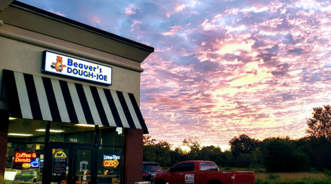 Beaver's Dough-Joe In Tennessee Has Some Of The Best Hand-Made Donuts In The Nation