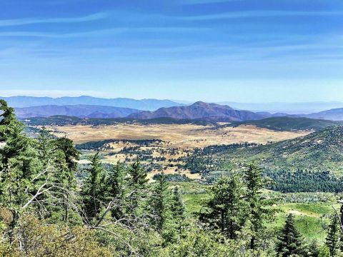 Hike Among The Oaks And Pines At Cuyamaca State Park In Southern California