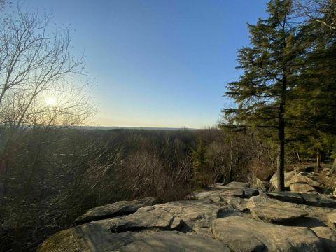 Take An Easy Loop Trail Past Some Of The Prettiest Scenery In Ohio On The Ledges Trail