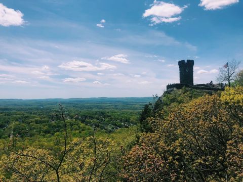 You'll Find A Wide Variety Of Hiking Trail Options When You Visit Meriden's Hubbard Park In Connecticut