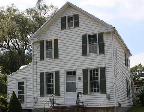 Built In 1758, The Oldest House In West Virginia's Pendleton County Is Now A Museum You Can Visit