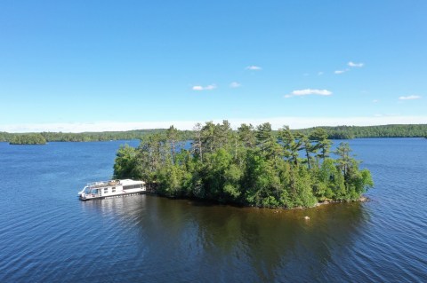 The Floating Cabins At Lake Vermilion Houseboats In Minnesota Are The Ultimate Place To Stay Overnight This Summer