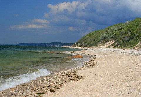 Wildwood State Park Is A Scenic Outdoor Spot In New York That's A Nature Lover’s Dream Come True