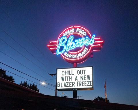 Grab A Burger From A 1976 Kansas Classic Named Blazers