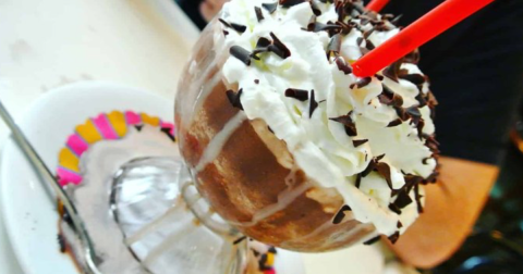 People Drive From All Over New York To Try The Frozen Hot Chocolate at Serendipity 3