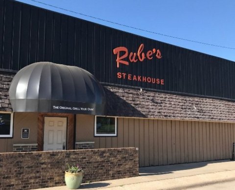 You'll Flip For Rube's, A Sizzling Iowa Steakhouse Where You Cook Your Own Food