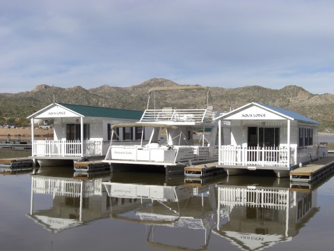 The Floating Cabins At Bartlett Lake Marina In Arizona Are The Ultimate Place To Stay Overnight This Summer